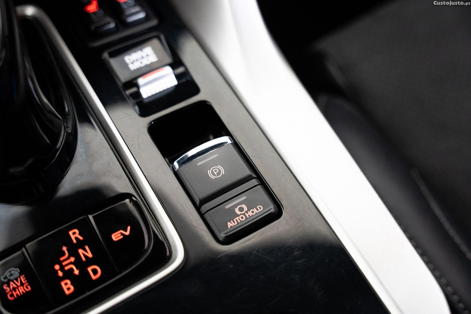Mitsubishi Eclipse Cross 2.4 PHEV eMotion — fotografia 6