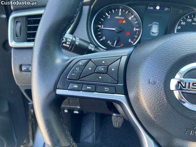 Nissan Qashqai 1.5 dCi N-Connecta — fotografia 11