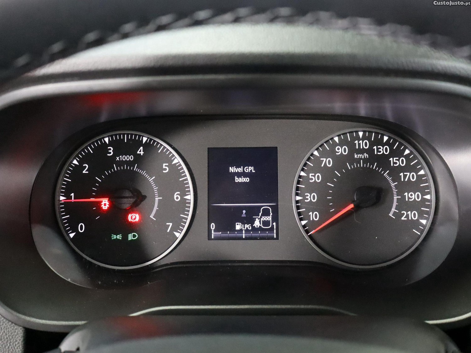 Dacia Duster 1.0 TCe ECO-G Essential Bi-Fuel — fotografia 7