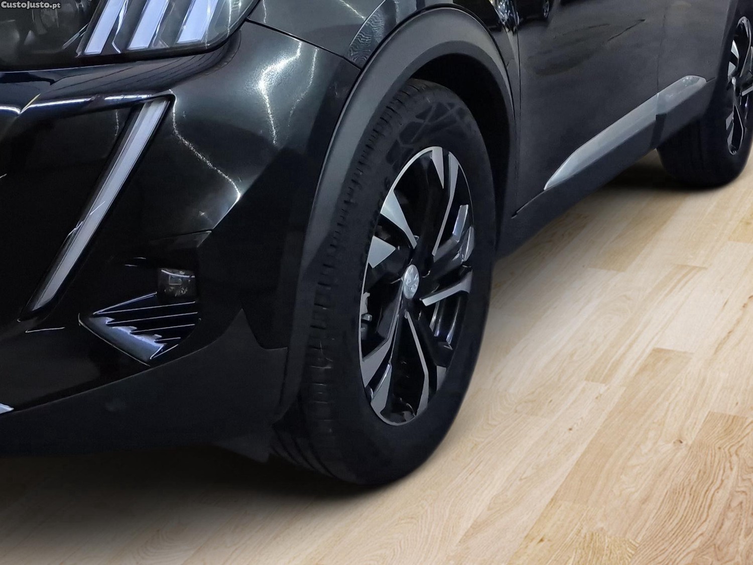 Peugeot 2008 Gt Line 1.5 HDI Aut — fotografia 11