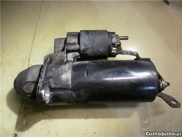 MOTOR DE ARRANQUE Audi a8 d2 1998 0001110100 077911023E