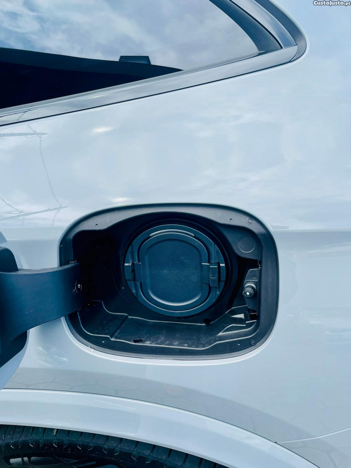 Mercedes-Benz GLC 300 de 4Matic — fotografia 8