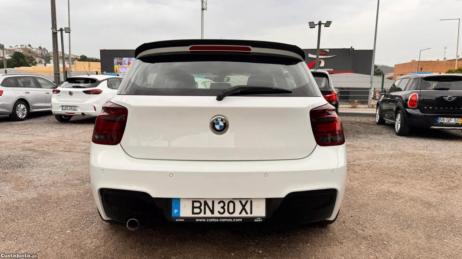 BMW 120 d Pack M Auto — fotografia 19