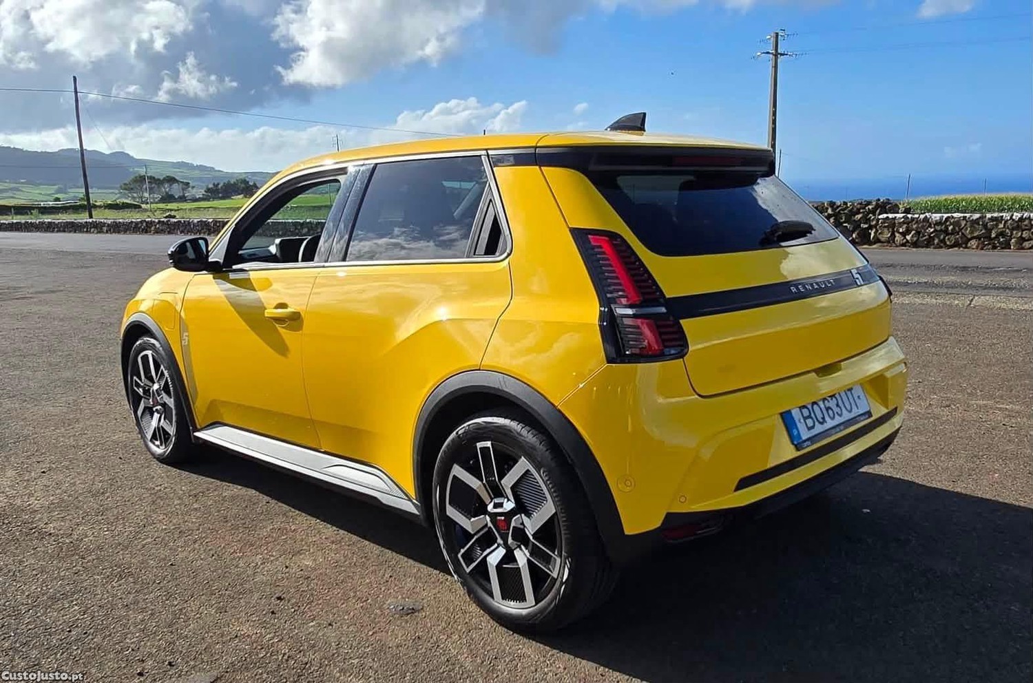 Renault  52KWH (150CV) - 25 — photo 3