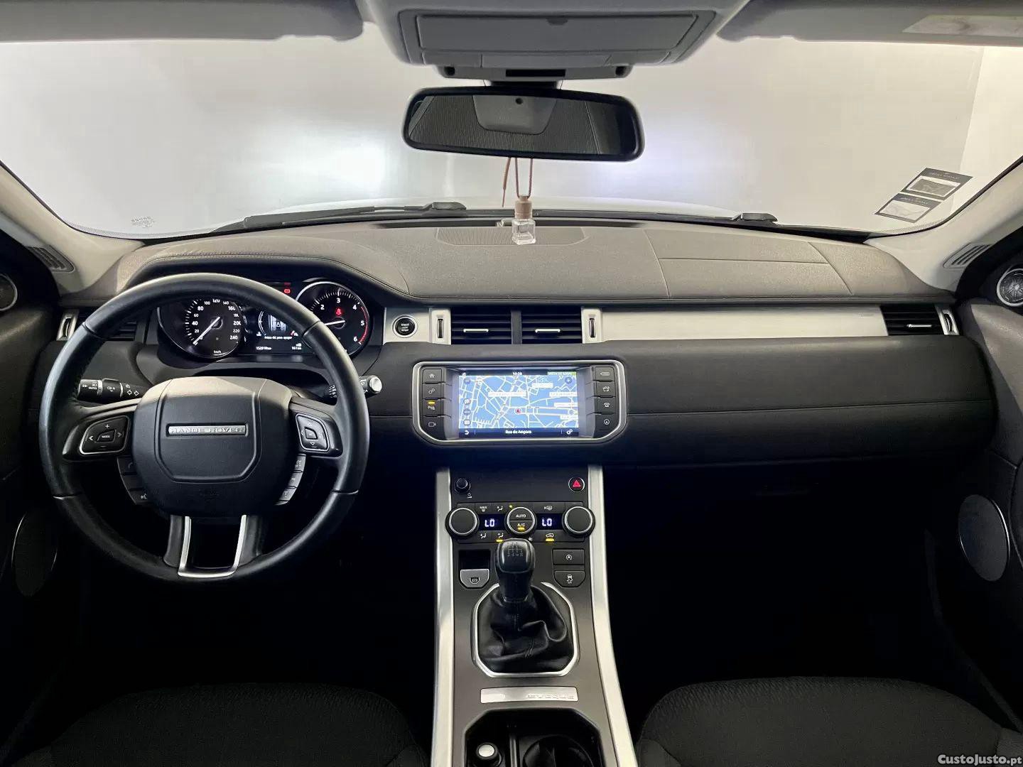 Land Rover Evoque 2.0 d150 — fotografia 30