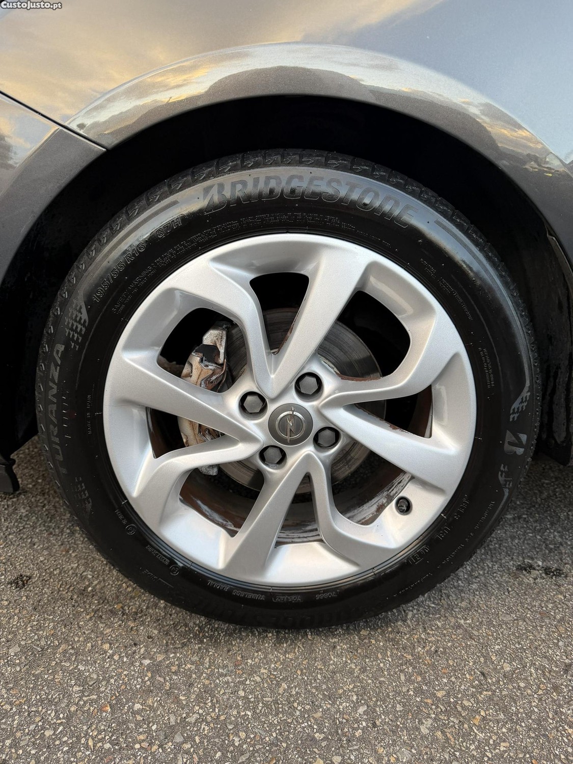 Opel Corsa Automático — fotografia 16