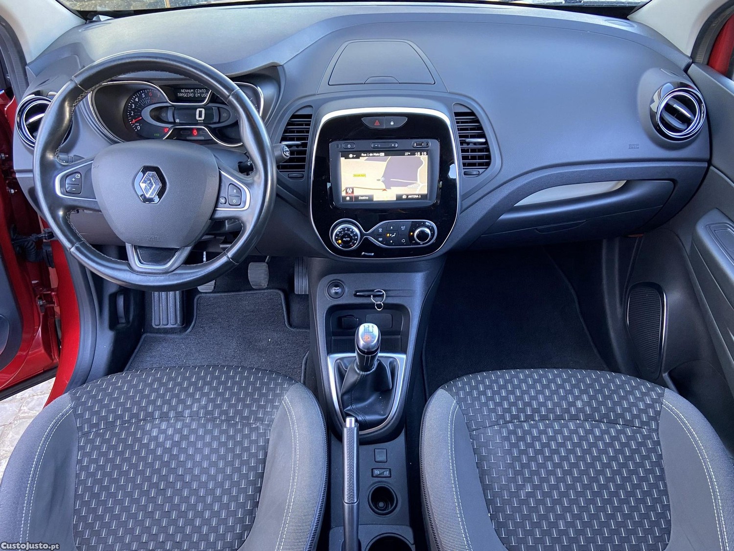Renault Captur 0.9 TCe Exclusive — fotografia 5