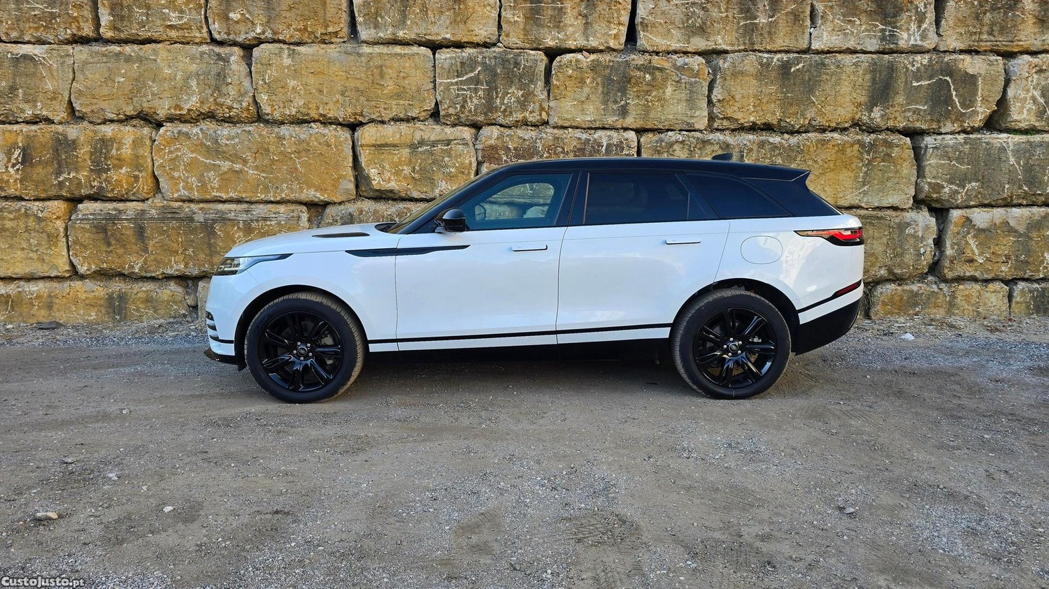 Land Rover Range Rover 2.0 P400e AWD R-Dynamic S — fotografia 28