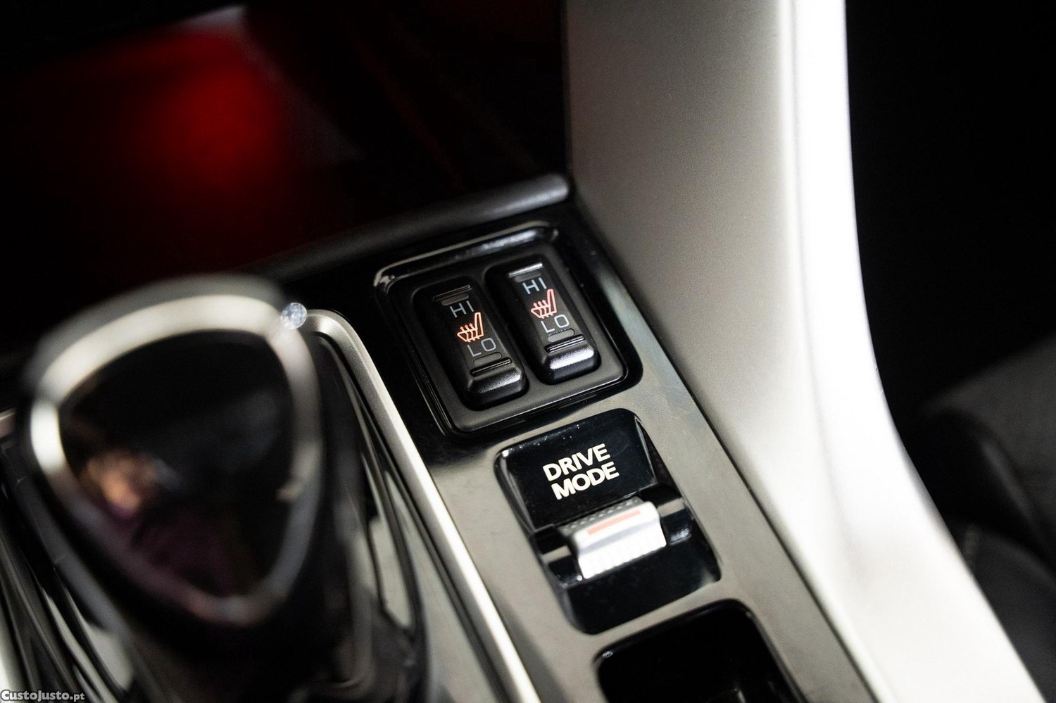 Mitsubishi Eclipse Cross 2.4 PHEV eMotion — fotografia 5