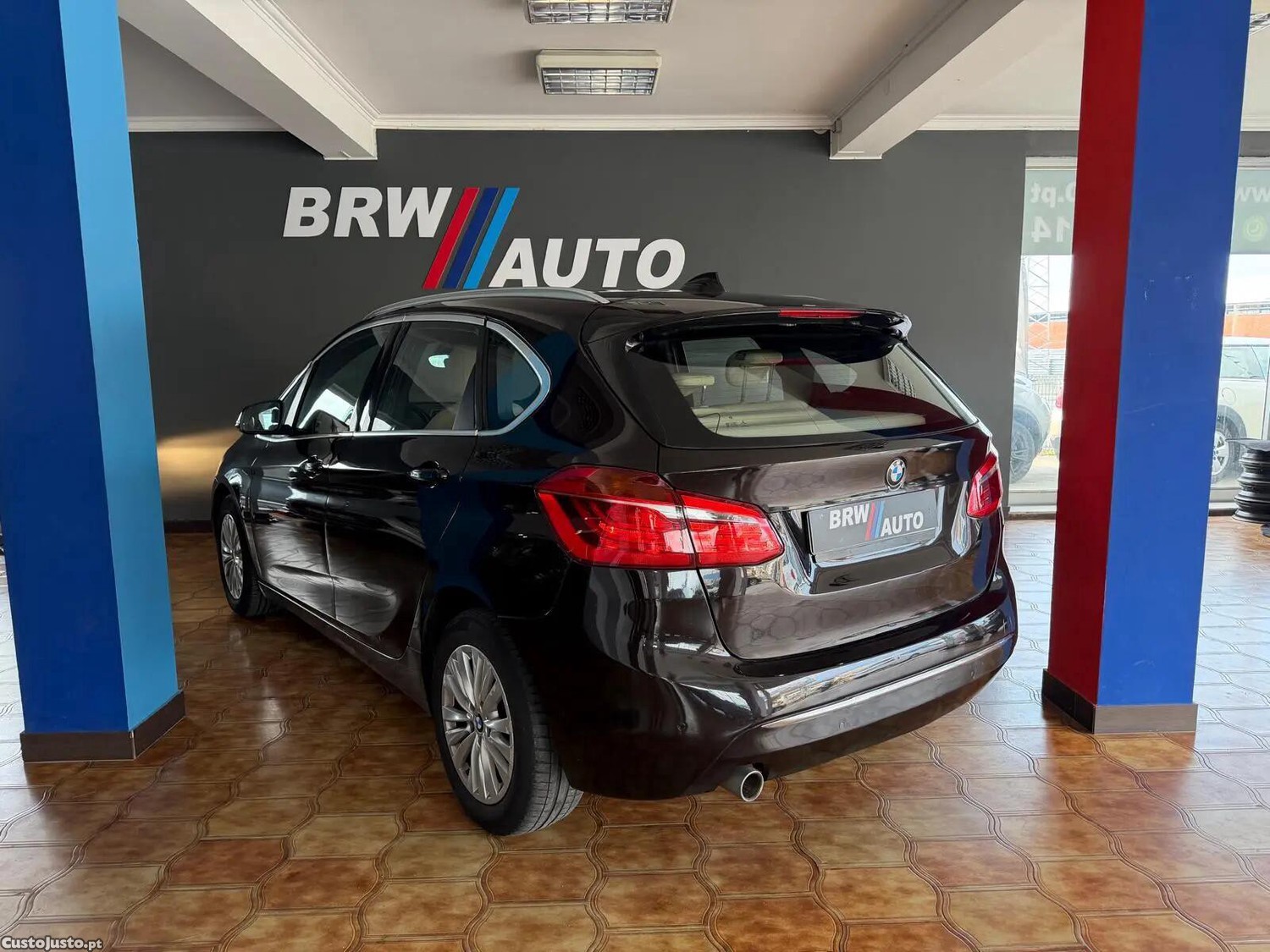 BMW 216 Active Tourer d Line Luxury — fotografia 15