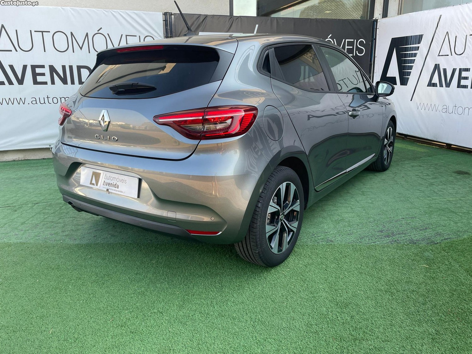 Renault Clio 1.0 TCe Evolution — fotografia 14