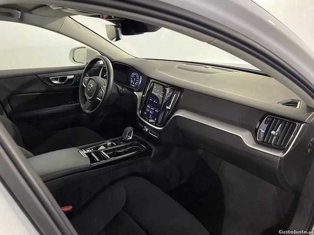 Volvo V60 2.0 t6 awd te inscription — fotografia 15