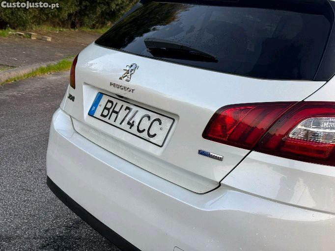 Peugeot 308 Allure — fotografia 5