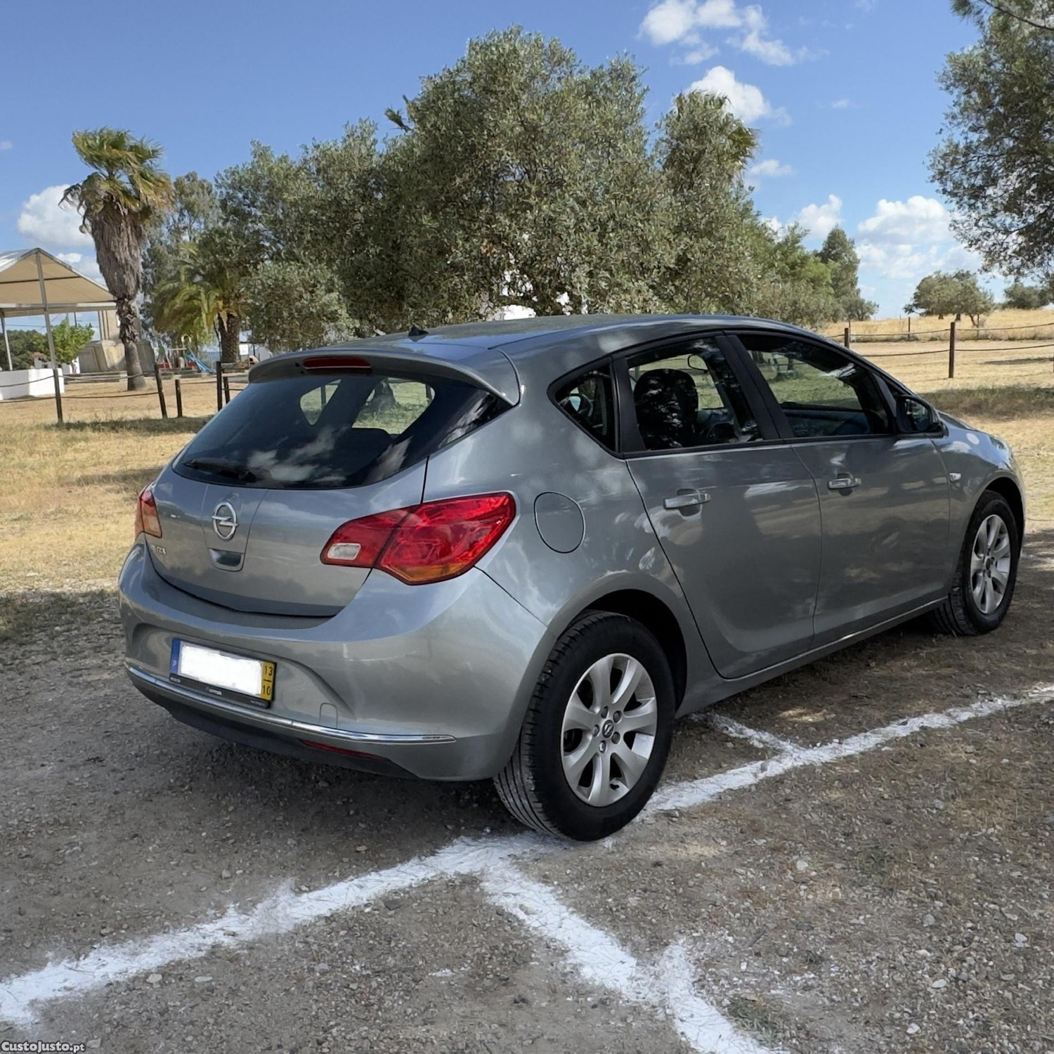 Opel Astra J 1.4 GASOLINA — fotografia 7