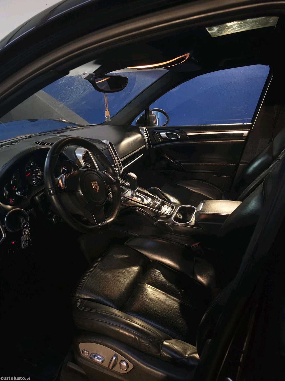 Porsche Cayenne 3.0TDI V6 — fotografia 3