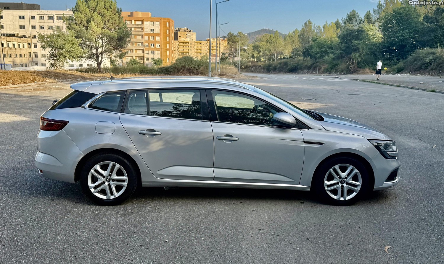 Renault Mégane Limited — fotografia 3