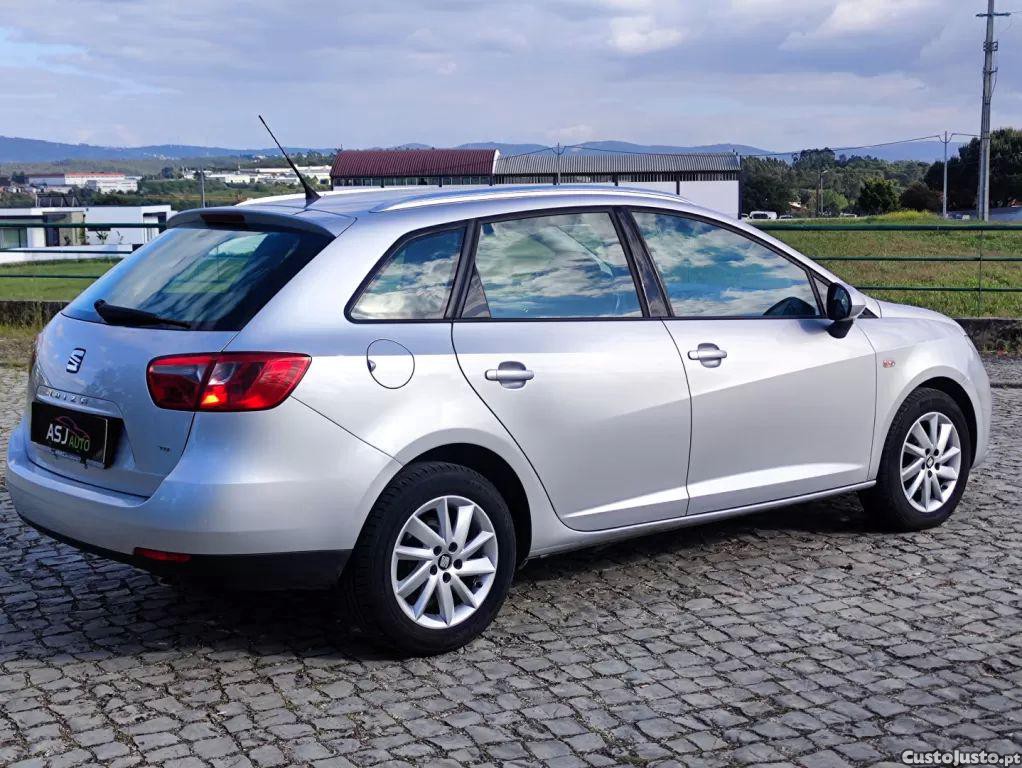 SEAT Ibiza 1.2 tdi reference — fotografia 13