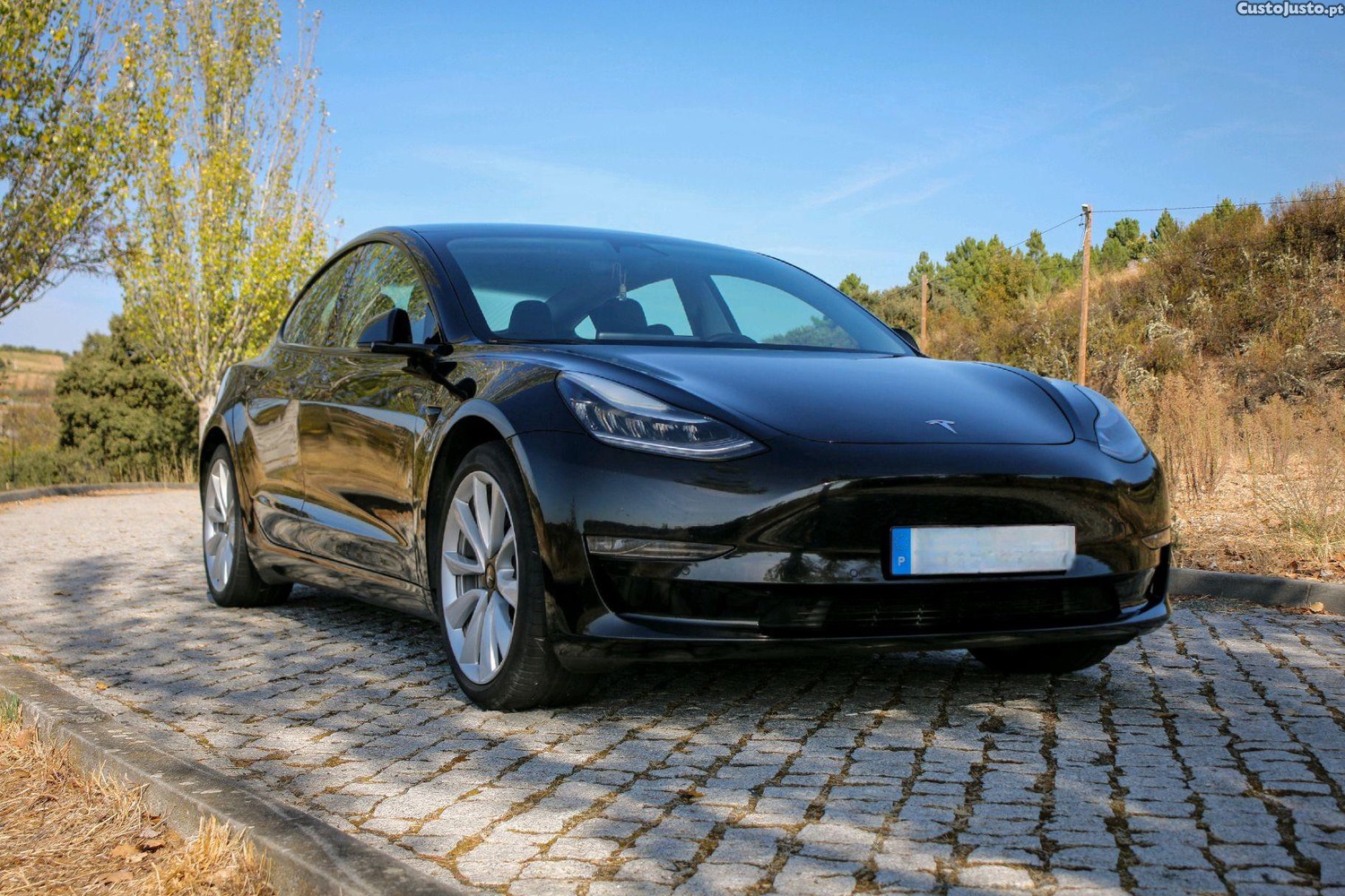 Tesla Model 3 Long Range AWD — fotografia 7
