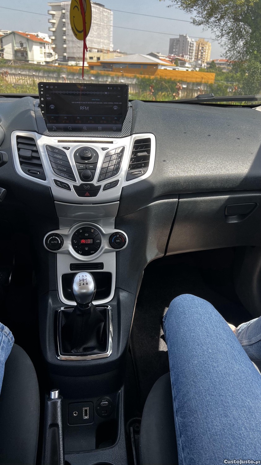 Ford Fiesta 1.25 — fotografia 4