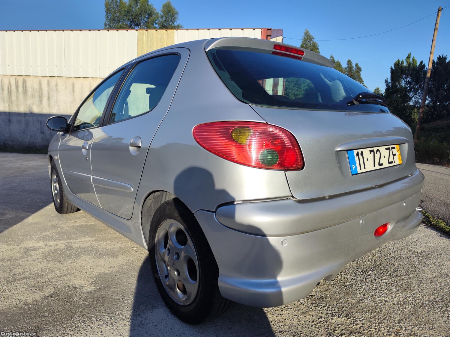 Peugeot 206 Black&White 1.1i — fotografia 9