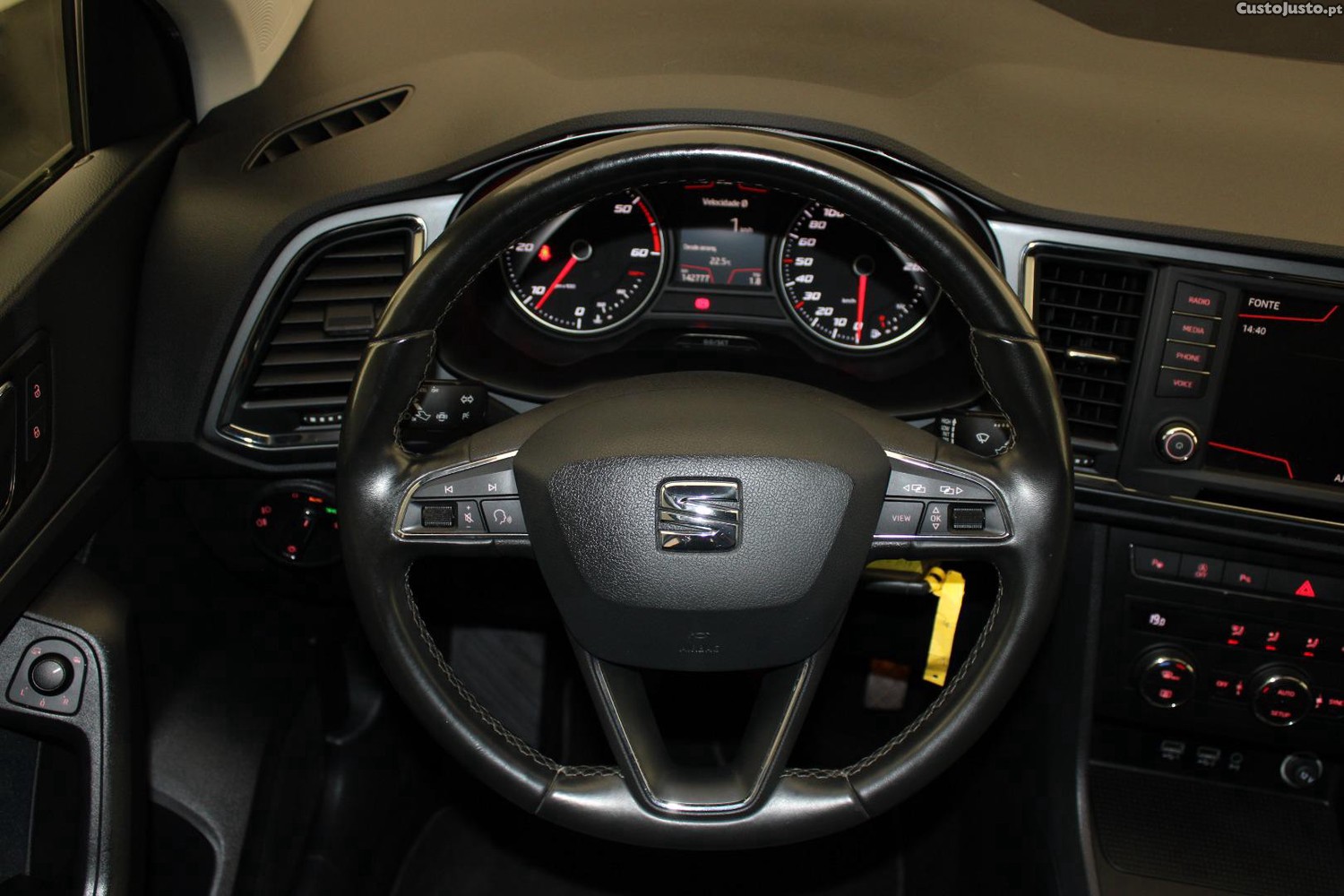 SEAT Ateca 1.6 TDI STYLE — fotografia 23