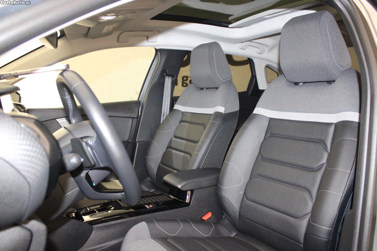 Citroën C4 X 1.2 PURETECH MAX (AUTO) — fotografia 10