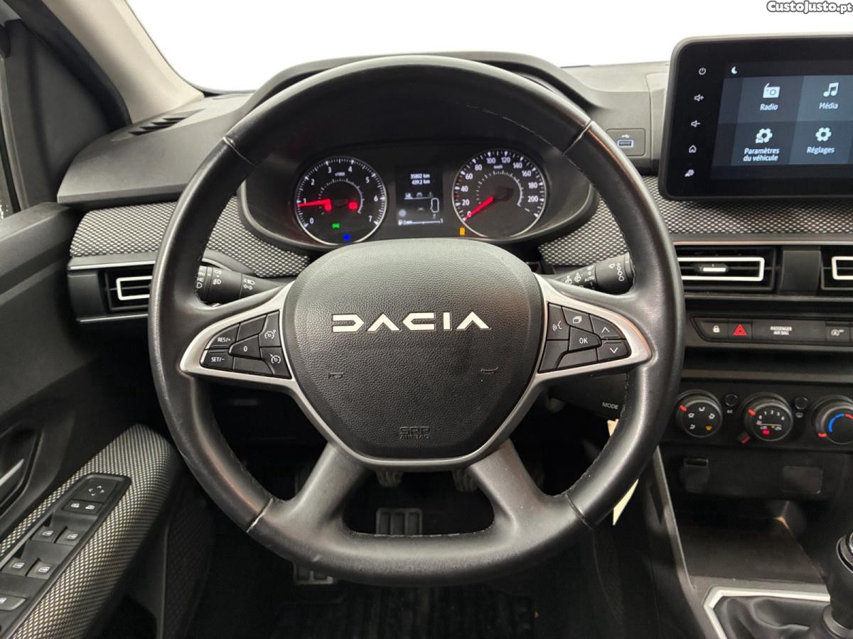 Dacia Jogger 1.0 TCe Expression 7L — fotografia 6