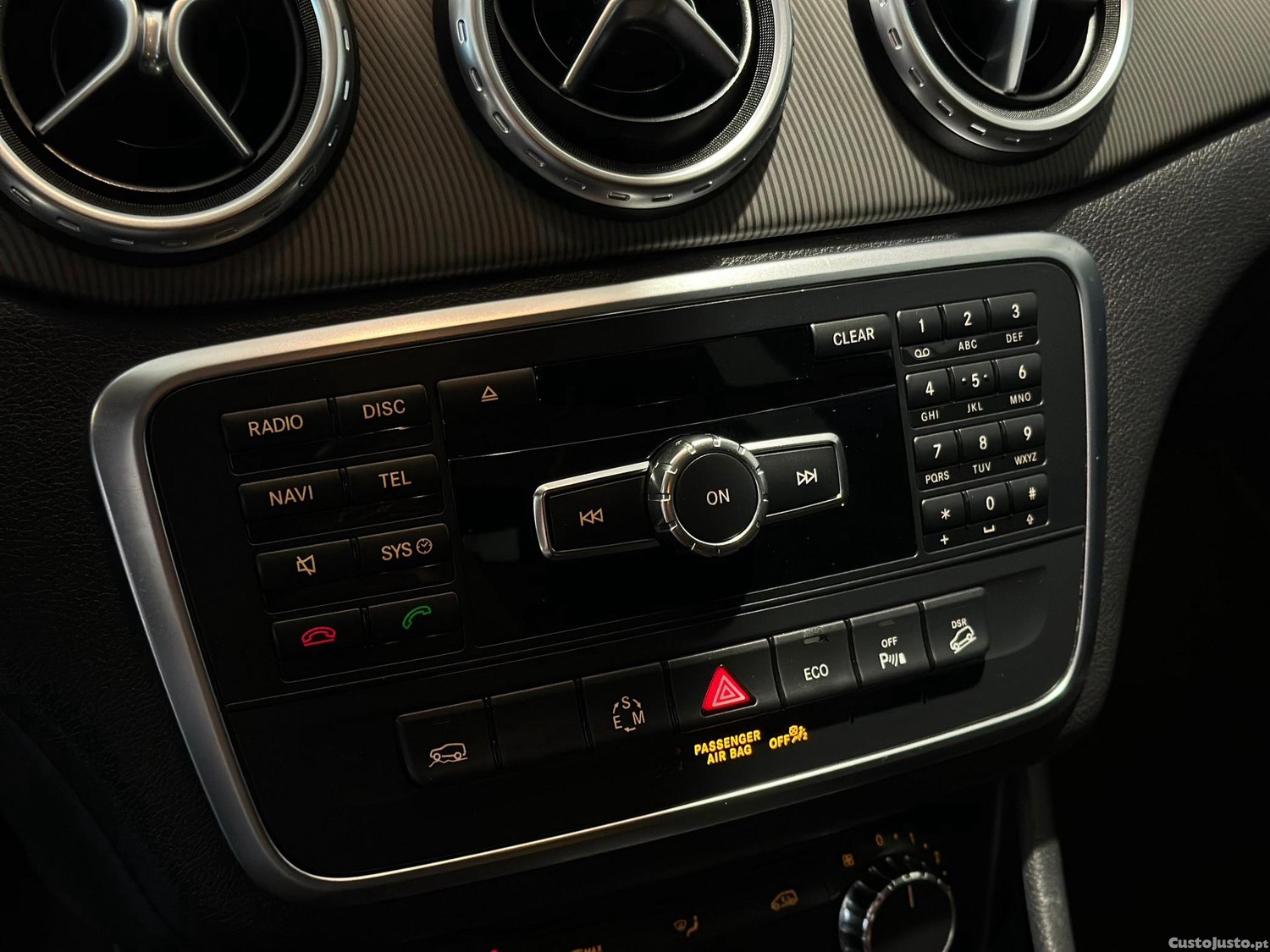 Mercedes-Benz GLA 220 CDI Urban 4-Matic — fotografia 12