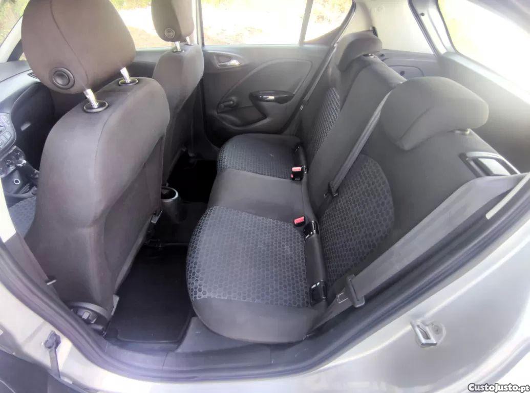 Opel Corsa 1.3 cdti business edition — fotografia 9