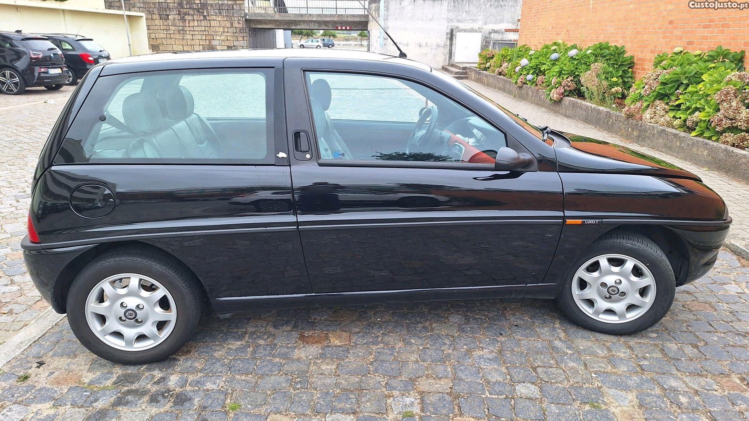 Lancia Y 1.2 16v — fotografia 4