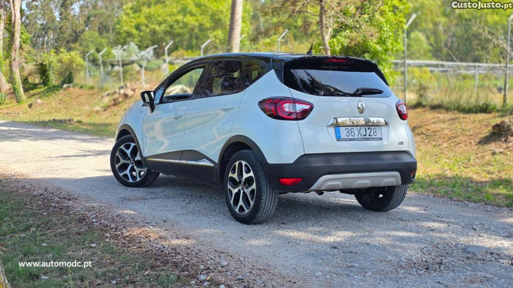 Renault Captur 0.9 TCE Exclusive — fotografia 11