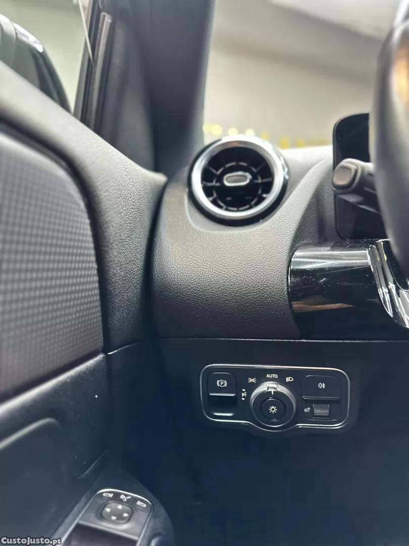 Mercedes-Benz GLA 250 E 8g-dct — fotografia 2