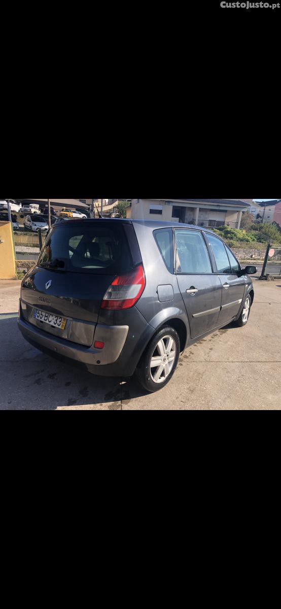 Renault Scénic 1.5 Dci 105cv troco por carrinha maior — fotografia 2
