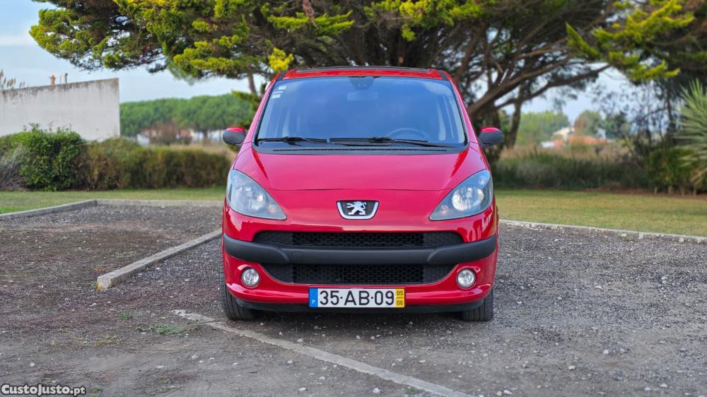 Peugeot 1007 1.4 HDi Trendy — fotografia 11