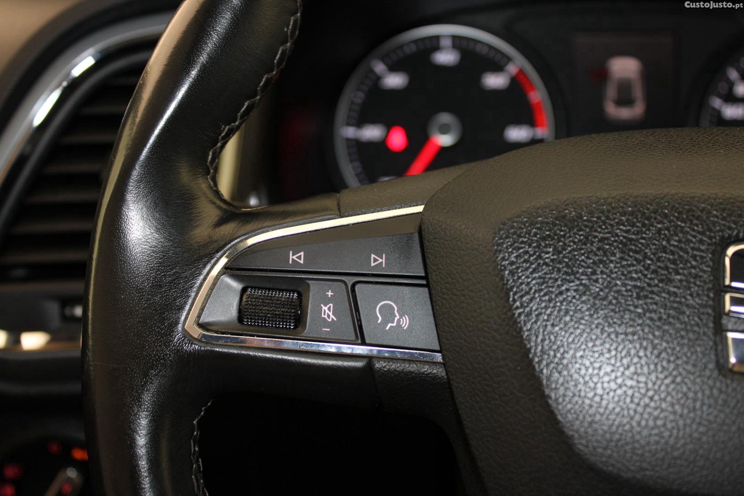 SEAT Ateca 1.6 TDI STYLE — fotografia 21