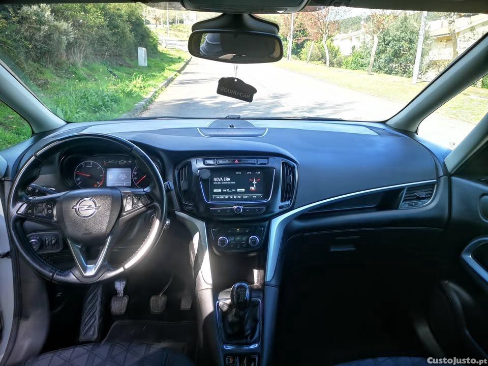 Opel Zafira 1.6 CDTi 136cv NACIONAL - 7 Lugares - GPS - "Camara Marcha trás" - c/ GARANTIA - "Classe 1" — fotografia 9