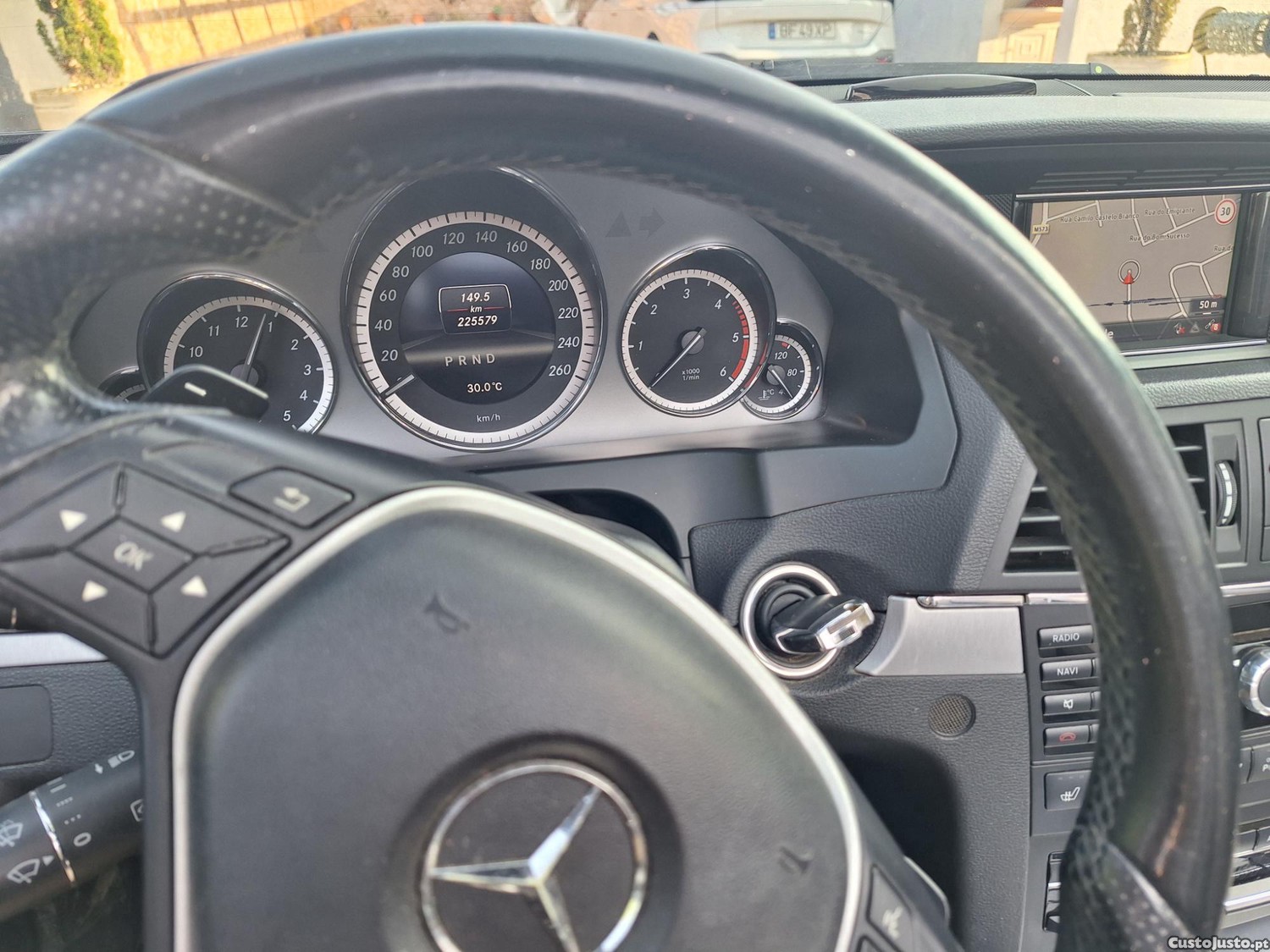 Mercedes-Benz E 220 207 — photo 4