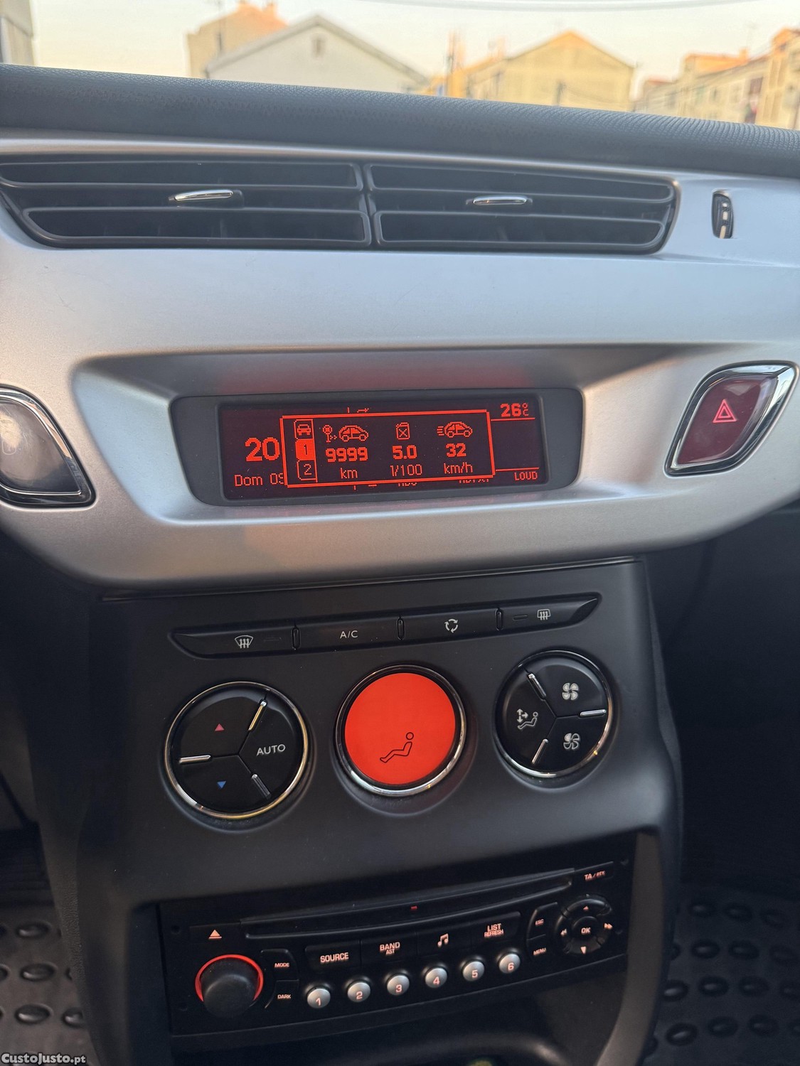 Citroën C3 1.4 HDi SX Plus Airdream — fotografia 3
