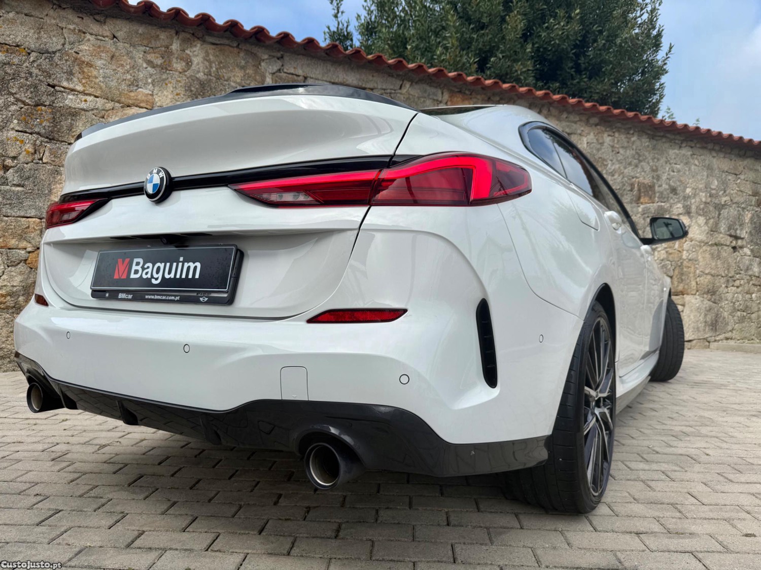 BMW 218 D Auto Pack M — fotografia 5