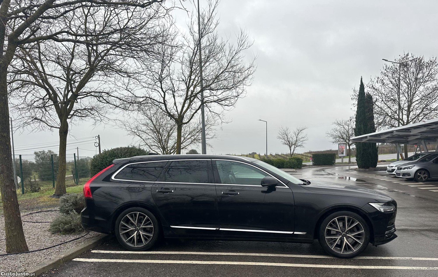 Volvo V90 D4 — fotografia 2