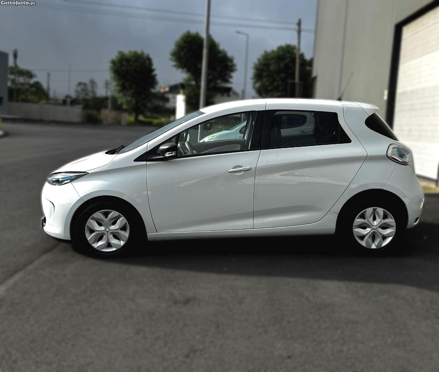 Renault Zoe Life — fotografia 13