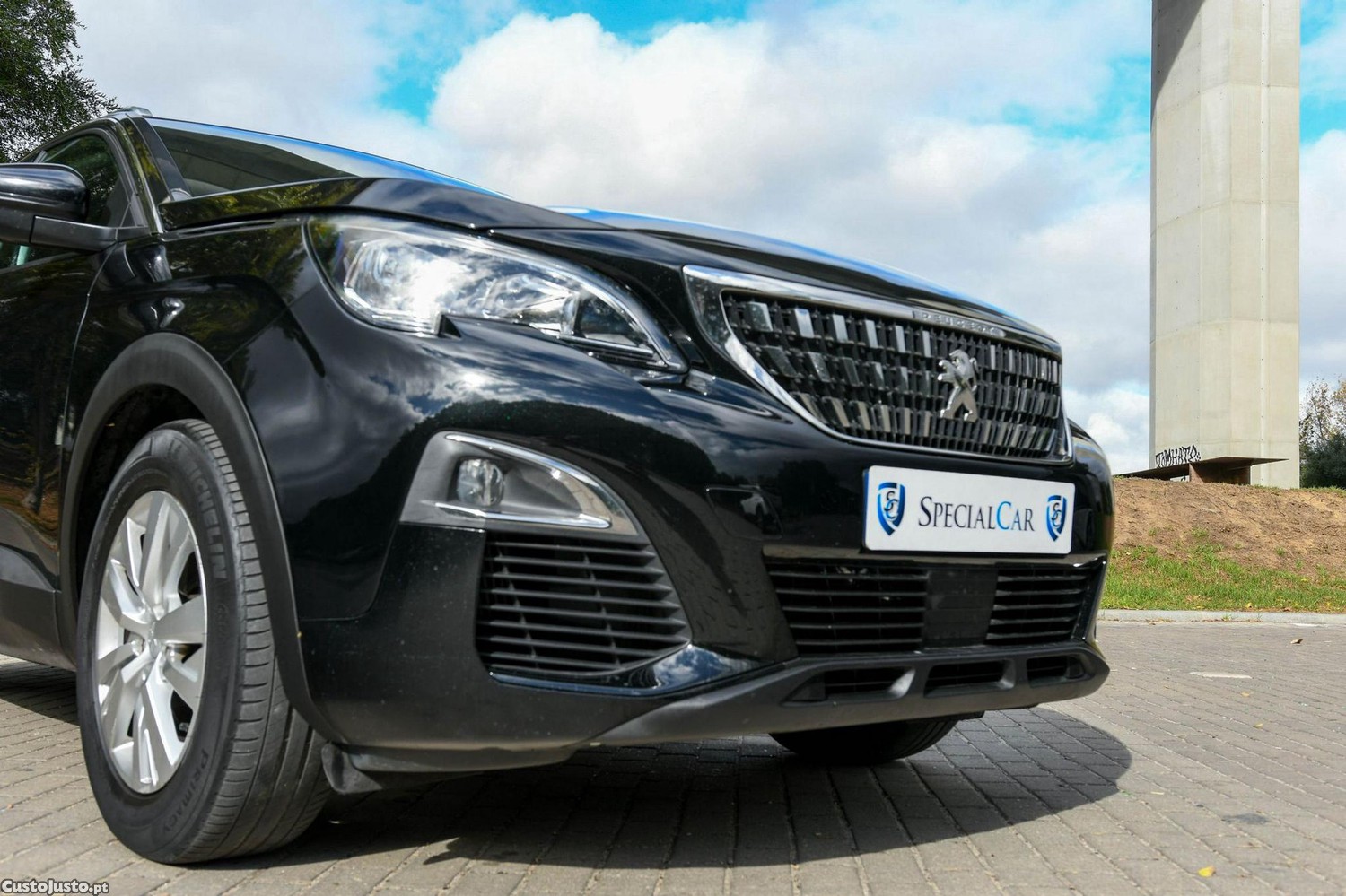 Peugeot 3008 1.5 BlueHDi Active — fotografia 17