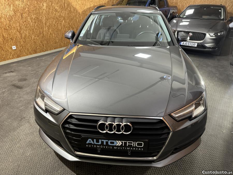 Audi A4 2.0 TDI Business Lin — fotografia 18