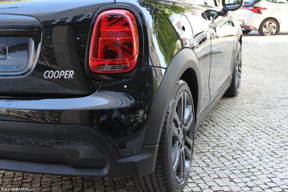 MINI Cabrio Cooper Auto. — fotografia 7