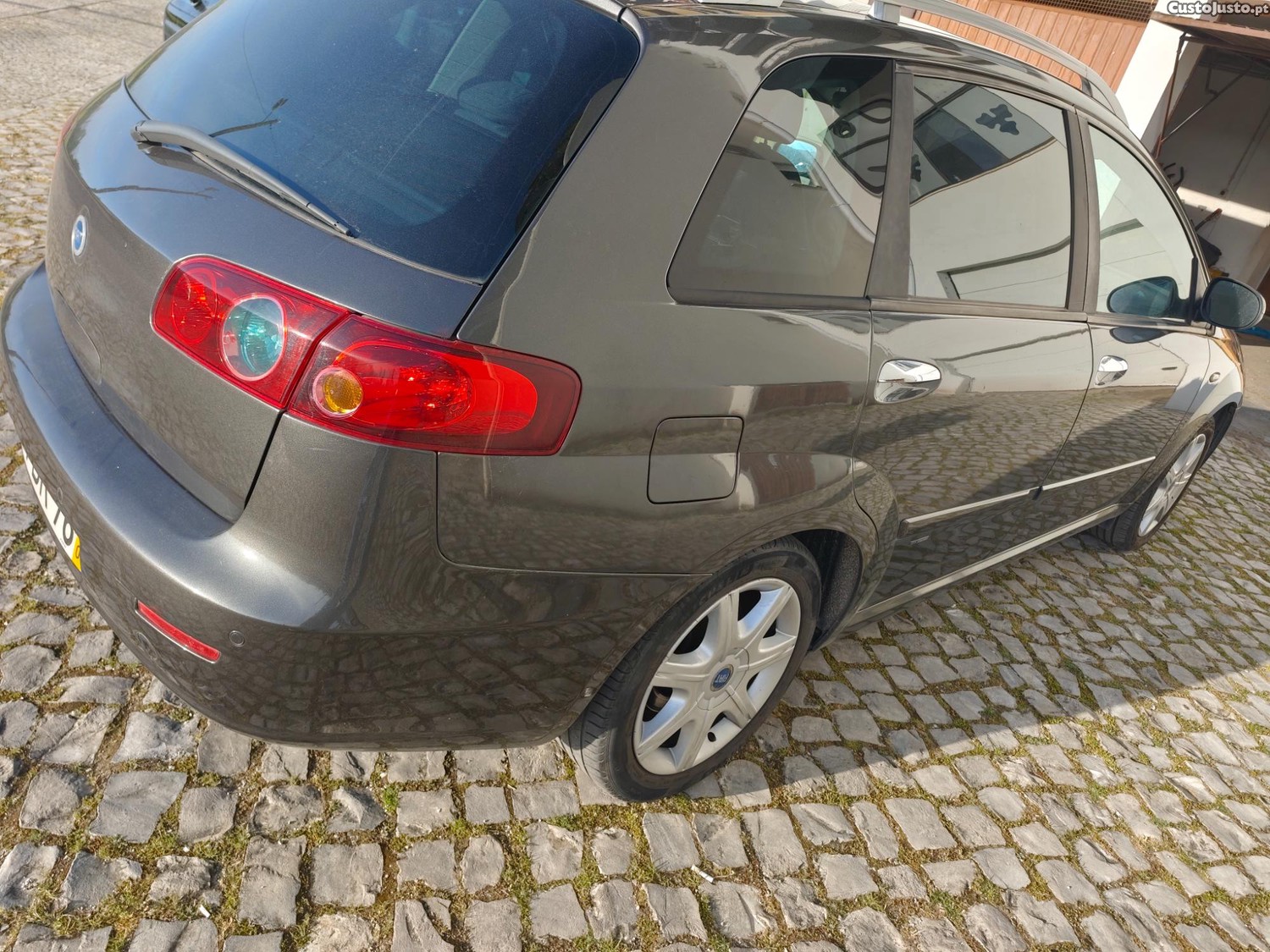 Fiat Croma Sport — photo 2