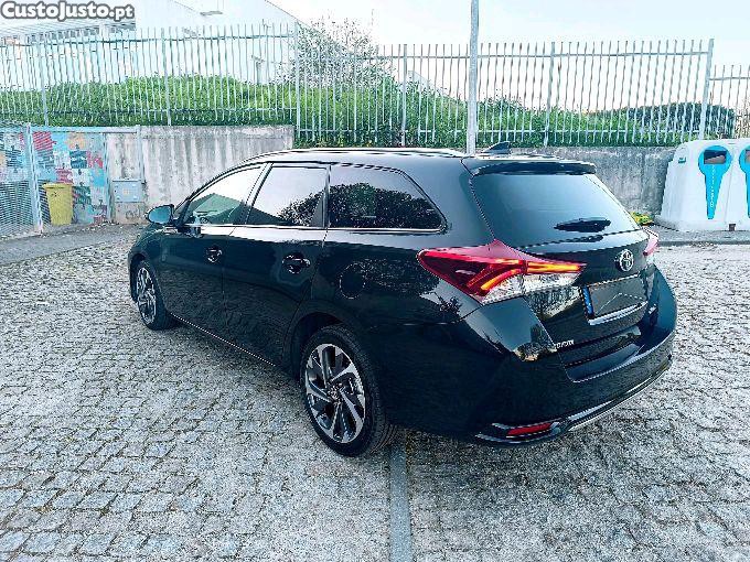 Toyota Auris SPORTS TOURING 1.4 D-4D ÚNICO DONO — fotografia 8