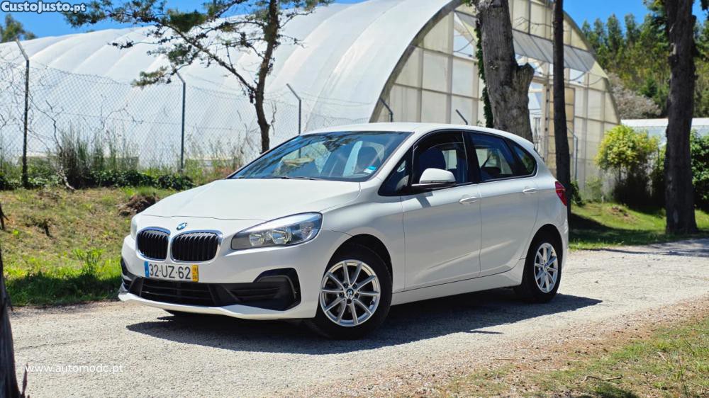 BMW 216 Active Tourer d Advantage — fotografia 12