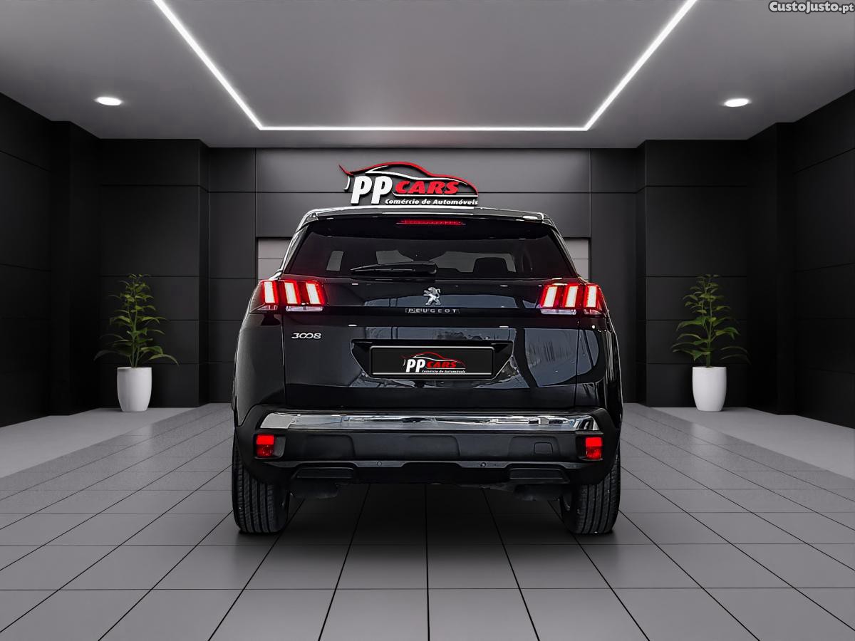 Peugeot 3008 1.5 BlueHDi Allure E — fotografia 16