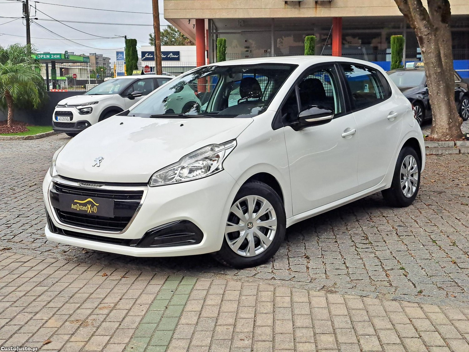 Peugeot 208 1.5 BlueHDi Active — fotografia 5