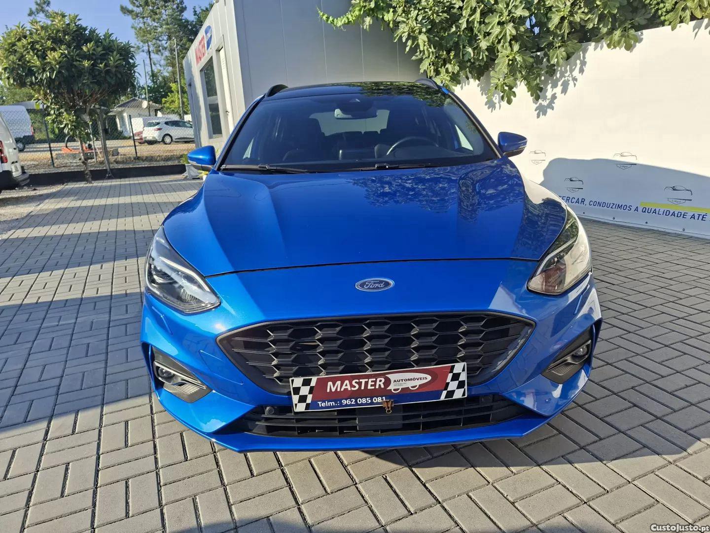 Ford Focus 1.0 ecoboost st-line aut. — fotografia 3